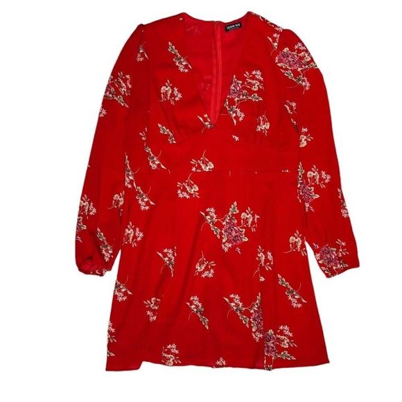 Fashion Nova Land of Make Believe Floral Flare Dress Plus Size 2X Red - Picture 2 of 12